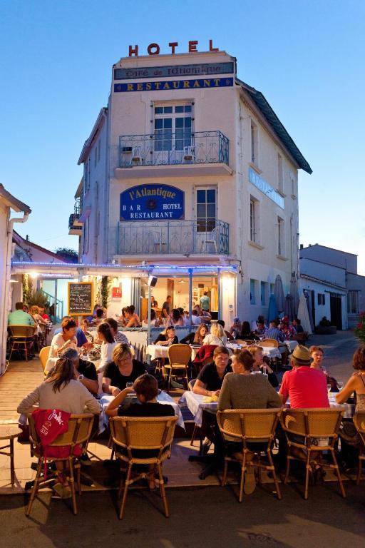 Hotel De L'Atlantique La Tranche-sur-Mer Exterior photo